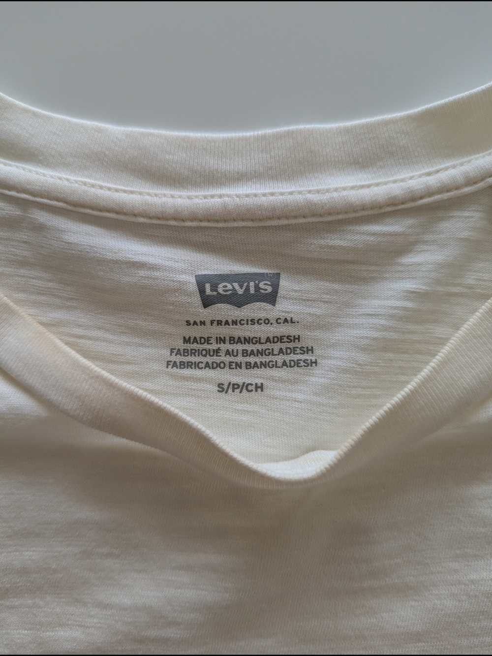 Levi's White Crew Neck Tee